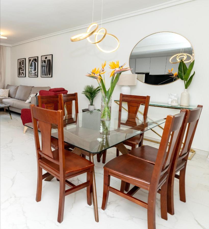Luxe Villa Puerto Banus 마르베야 외부 사진
